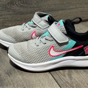 Nike Kids Gray and Teal Sneakers with Pink Accents